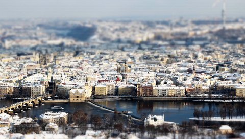 Обои снег, зима, город, прага, tilt-shift, snow, winter, the city, prague разрешение 2560x1600 Загрузить