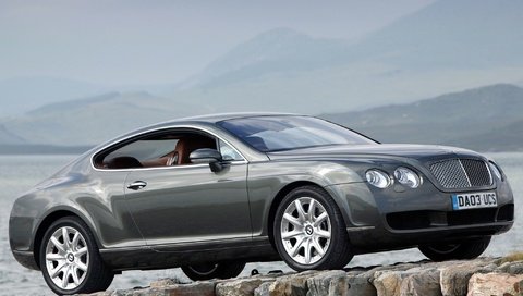 Обои бентли, bentley разрешение 2048x1536 Загрузить