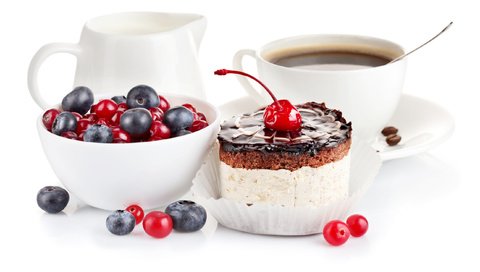 Обои кофе, ягоды, чашка, тарелка, сливки, ложка, пирожное, coffee, berries, cup, plate, cream, spoon, cake разрешение 2583x1620 Загрузить