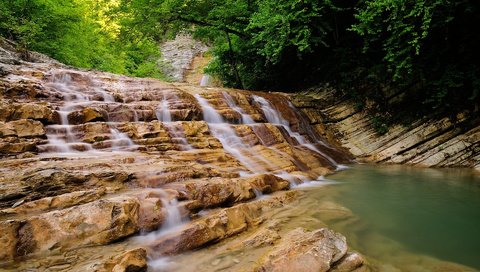 Обои деревья, река, скалы, природа, лес, водопад, каскад, trees, river, rocks, nature, forest, waterfall, cascade разрешение 1920x1200 Загрузить