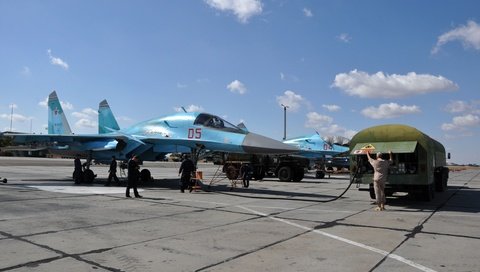 Обои бомбардировщик, су 34, заправка, bomber, su 34, dressing разрешение 4288x2848 Загрузить