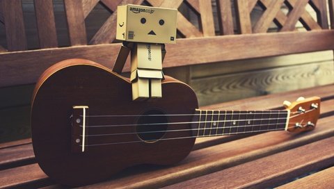 Обои гитара, данбо, музыкальный инструмент, korobka, gitara, korobochka, nastroeniya, korich, guitar, danbo, musical instrument, box разрешение 1920x1080 Загрузить