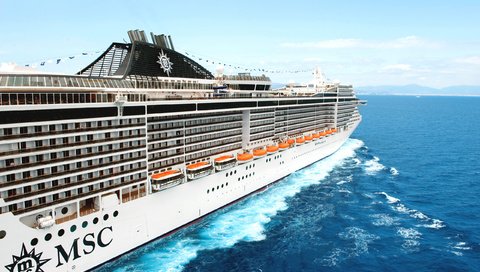 Обои белый, судно, корпус, лайнер, пассажирский, msc, splendida, white, the ship, case, liner, passenger разрешение 2560x1600 Загрузить