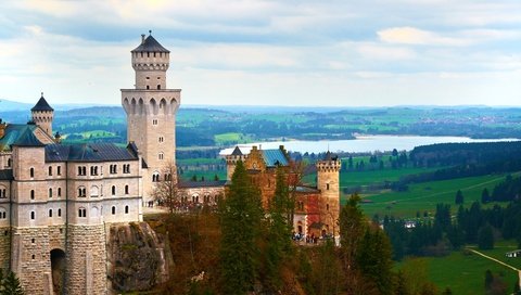 Обои замок, германия, бавария, замок нойшванштайн, castle, germany, bayern, neuschwanstein castle разрешение 3840x2345 Загрузить