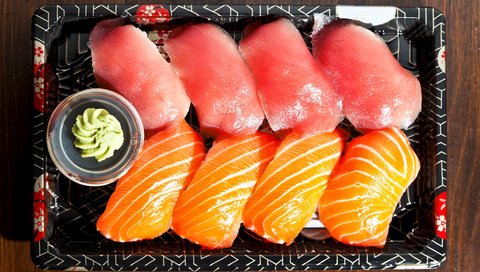 Обои рыба, поднос, соус, суши, вассаби, fish, tray, sauce, sushi, wasabi разрешение 4939x3034 Загрузить
