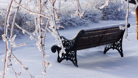 Обои снег, зима, парк, ветки, лёд, скамейка, snow, winter, park, branches, ice, bench разрешение 3888x2592 Загрузить