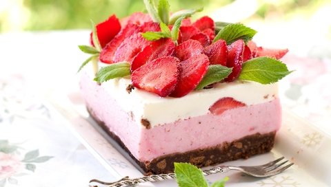 Обои мята, клубника, ягоды, тарелка, торт, пирожное, чизкейк, mint, strawberry, berries, plate, cake, cheesecake разрешение 2560x1600 Загрузить