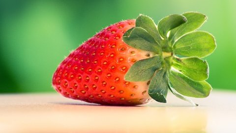 Обои ягода, красная, клубника, вкусная, berry, red, strawberry, delicious разрешение 2048x1366 Загрузить