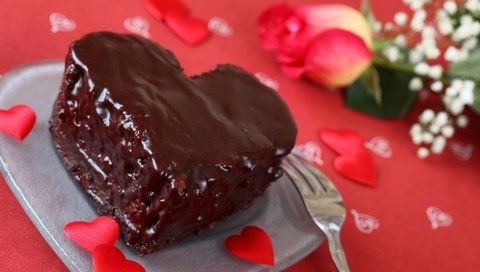 Обои цветы, сердце, вилка, шоколад, сердечки, сладкое, десерт, пирожное, flowers, heart, plug, chocolate, hearts, sweet, dessert, cake разрешение 1920x1200 Загрузить
