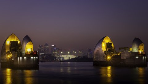 Обои ночь, огни, река, лондон, темза, дома, англия, night, lights, river, london, thames, home, england разрешение 2048x1310 Загрузить