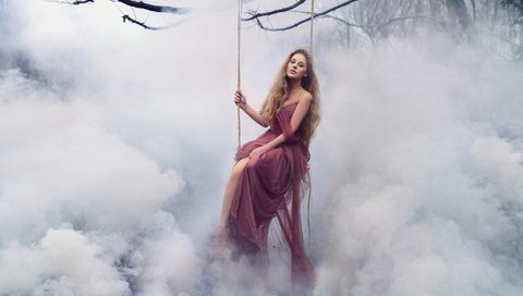 Обои девушка, туман, качели, girl, fog, swing разрешение 2048x1363 Загрузить