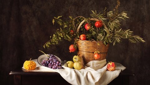 Обои виноград, яблоки, тыква, натюрморт, гранат, grapes, apples, pumpkin, still life, garnet разрешение 2048x1365 Загрузить