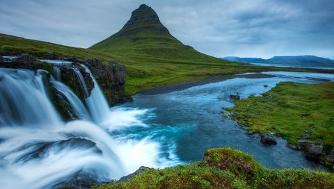 Обои зелень, гора, водопад, исландия, snæfellsnes national park, киркьюфетль, greens, mountain, waterfall, iceland, kirkjufell разрешение 6016x4016 Загрузить