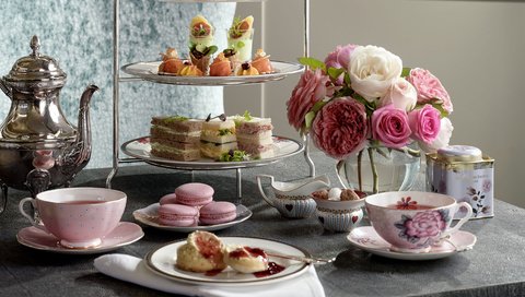 Обои цветы, чай, пирожные, afternoon tea, flowers, tea, cakes разрешение 5415x3578 Загрузить