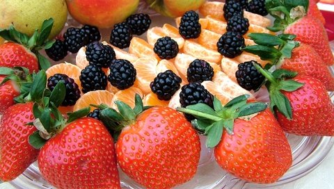 Обои фрукты, клубника, ягоды, яблоко, мандарин, ежевика, fruit, strawberry, berries, apple, mandarin, blackberry разрешение 1920x1252 Загрузить