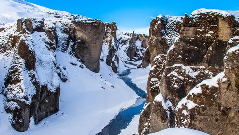 Обои река, скалы, снег, зима, исландия, river, rocks, snow, winter, iceland разрешение 2048x1249 Загрузить