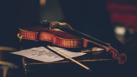 Обои скрипка, музыка, музыкальный инструмент, смычок, violin, music, musical instrument, bow разрешение 2048x1365 Загрузить