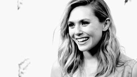 Обои улыбка, взгляд, чёрно-белое, актриса, элизабет олсен, smile, look, black and white, actress, elizabeth olsen разрешение 2048x1450 Загрузить