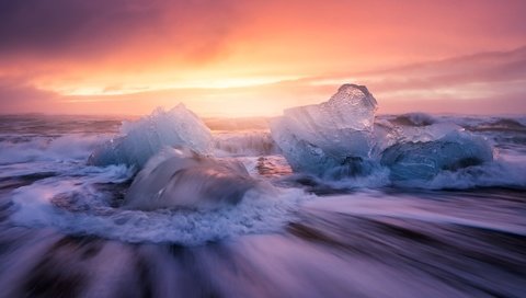 Обои небо, природа, закат, пляж, лёд, исландия, выдержка, the sky, nature, sunset, beach, ice, iceland, excerpt разрешение 2000x1334 Загрузить