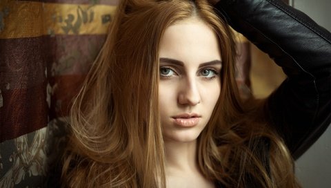 Обои девушка, портрет, взгляд, модель, волосы, лицо, позирует, roman prosek, girl, portrait, look, model, hair, face, posing разрешение 2560x1600 Загрузить