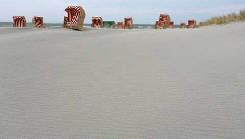 Обои море, песок, пляж, шезлонг, matthias besant, sea, sand, beach, chaise разрешение 2048x1310 Загрузить