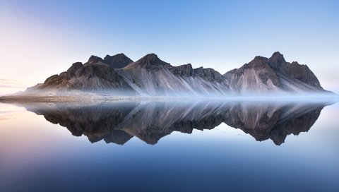 Обои небо, облака, озеро, горы, природа, отражение, пейзаж, исландия, the sky, clouds, lake, mountains, nature, reflection, landscape, iceland разрешение 1920x1200 Загрузить