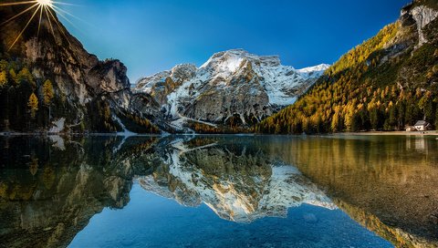 Обои небо, dolomites, braies lake, озеро, vdpfreelancer, горы, природа, отражение, пейзаж, италия, солнечные лучи, the sky, lake, mountains, nature, reflection, landscape, italy, the sun's rays разрешение 1920x1200 Загрузить