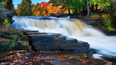 Обои лес, водопад, осень, forest, waterfall, autumn разрешение 2560x1600 Загрузить