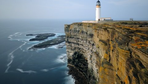 Обои берег, море, скала, маяк, побережье, shore, sea, rock, lighthouse, coast разрешение 1920x1280 Загрузить