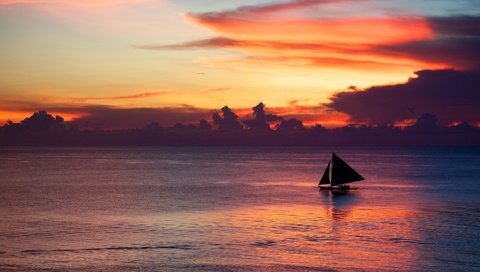 Обои облака, берег, закат, море, горизонт, парусник, лодка, сумерки, clouds, shore, sunset, sea, horizon, sailboat, boat, twilight разрешение 1920x1080 Загрузить