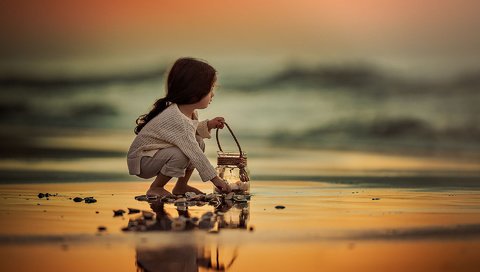 Обои море, breath in the ocean, lilia alvarado, поза, песок, пляж, дети, девочка, ребенок, прибой, sea, pose, sand, beach, children, girl, child, surf разрешение 1920x1200 Загрузить