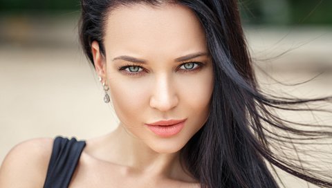 Обои девушка, взгляд, волосы, лицо, ангелина петрова, denis petrov, girl, look, hair, face, angelina petrova разрешение 2048x1365 Загрузить