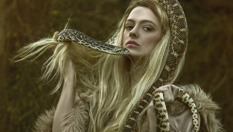 Обои девушка, фэнтези, змея, волосы, персонаж, фотосессия, agnieszka lorek, girl, fantasy, snake, hair, character, photoshoot разрешение 2048x1618 Загрузить