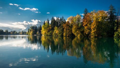 Обои озеро, природа, лес, отражение, пейзаж, осень, samuel hess, lake, nature, forest, reflection, landscape, autumn разрешение 3840x2400 Загрузить