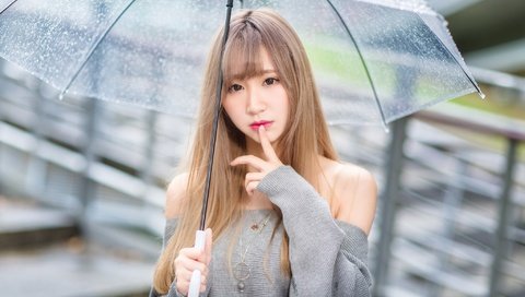 Обои девушка, дождь, волосы, зонтик, азиатка, girl, rain, hair, umbrella, asian разрешение 2048x1365 Загрузить
