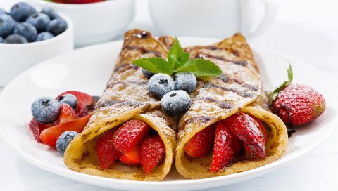 Обои клубника, ягоды, черника, десерт, блины, strawberry, berries, blueberries, dessert, pancakes разрешение 1920x1200 Загрузить
