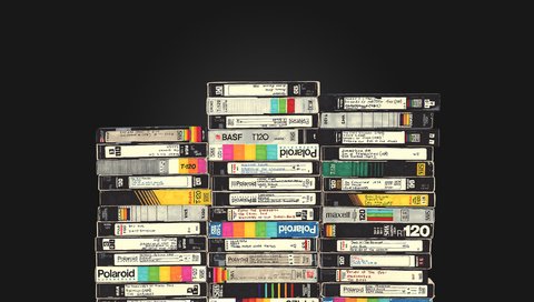 Обои стиль, ретро, черный фон, кассеты, видеокассета, видеокассеты, vhs, style, retro, black background, magazine, video, videotapes разрешение 1920x1080 Загрузить