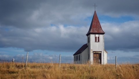 Обои небо, трава, облака, храм, поле, забор, the sky, grass, clouds, temple, field, the fence разрешение 2048x1536 Загрузить