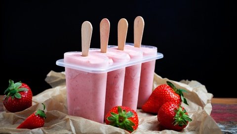 Обои мороженое, клубника, ягоды, десерт, фруктовое мороженое, ice cream, strawberry, berries, dessert, popsicles разрешение 3464x2309 Загрузить