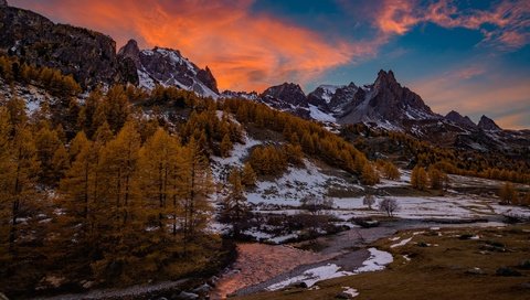 Обои деревья, река, горы, снег, осень, франция, альпы, trees, river, mountains, snow, autumn, france, alps разрешение 2048x1323 Загрузить