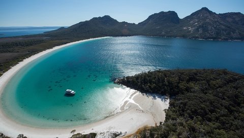 Обои побережье, залив, океан, яхта, тасмания, coast, bay, the ocean, yacht, tasmania разрешение 4000x2670 Загрузить