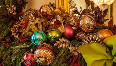 Обои новый год, шары, рождество, шишки, елочные игрушки, new year, balls, christmas, bumps, christmas decorations разрешение 2880x1800 Загрузить
