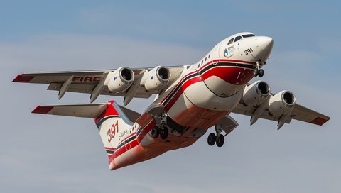 Обои небо, самолет, avro rj85, пожарный самолёт, the sky, the plane, fire plane разрешение 2048x1365 Загрузить