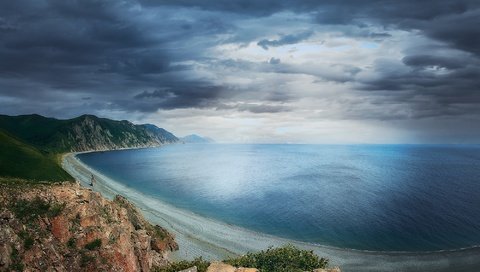 Обои облака, природа, берег, скала, пляж, горизонт, океан, береговая линия, clouds, nature, shore, rock, beach, horizon, the ocean, coastline разрешение 2000x1335 Загрузить