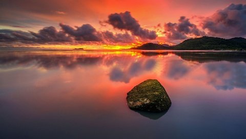 Обои небо, облака, озеро, закат, отражение, каньон, камень, the sky, clouds, lake, sunset, reflection, canyon, stone разрешение 1920x1080 Загрузить