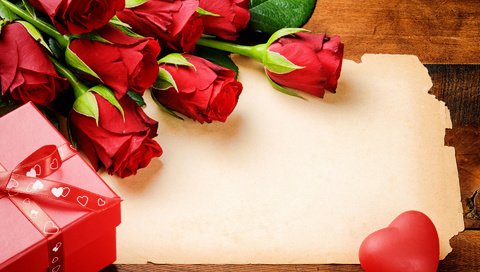 Обои цветы, свечи, розы, сердечко, букет, подарок, красные розы, flowers, candles, roses, heart, bouquet, gift, red roses разрешение 1920x1200 Загрузить