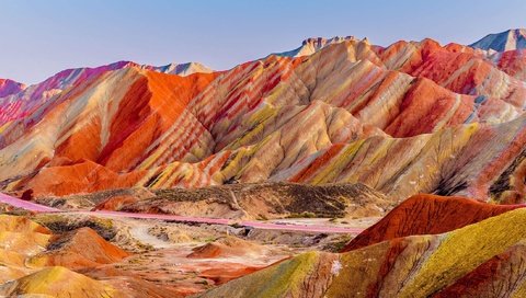 Обои облака, горы, скалы, китай, национальный парк, zhangye danxia, zhangye national geopark, colourful mountains, цветные горы, national geopark, clouds, mountains, rocks, china, national park, colorful mountains разрешение 2200x1467 Загрузить