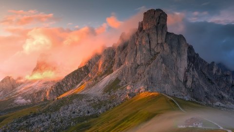 Обои облака, скалы, clouds, rocks разрешение 2048x1344 Загрузить