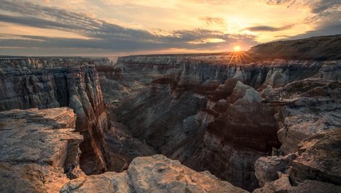 Обои горы, скалы, солнце, обрыв, гранд-каньон, каньоны, mountains, rocks, the sun, open, the grand canyon, canyons разрешение 3840x2560 Загрузить