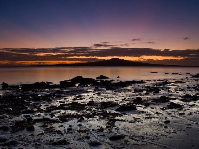 Обои озеро, горы, камни, закат, lake, mountains, stones, sunset разрешение 1920x1200 Загрузить